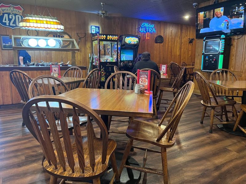 A Family-Friendly Stop With Local Staying Power