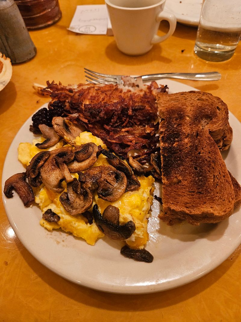 Hash Browns That Inspire Cult-Like Devotion