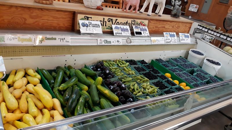 A Farm Market Worth Slowing Down For