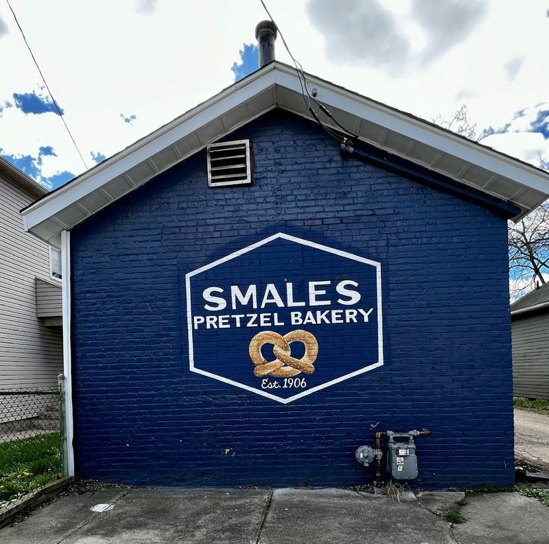 Hours, Location, and Practical Tips for Your Visit