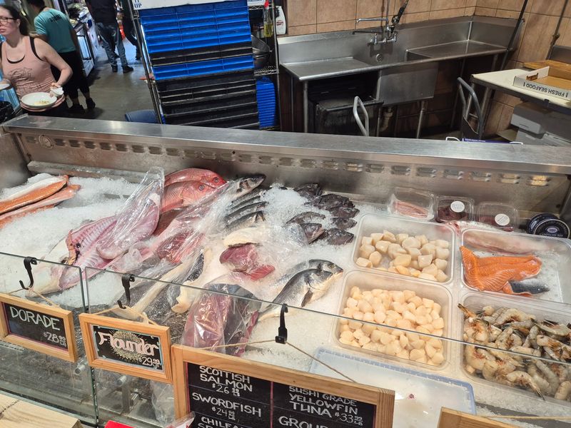 A Fish Market And A Restaurant Under One Roof