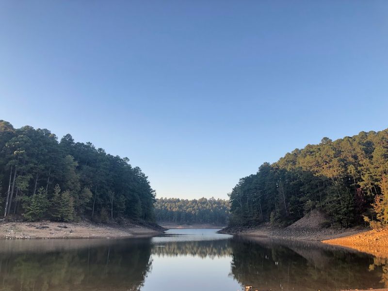 Wake Up To Panoramic Lake Views Every Morning