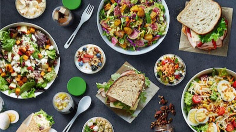 A Food Scene That Keeps You Fueled A Food Scene That Keeps You Fueled