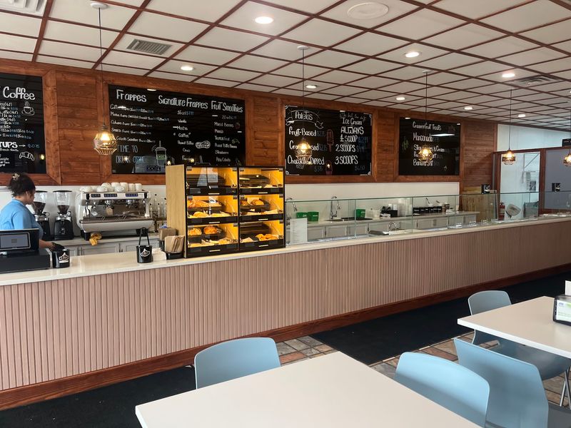 A Fresh Salsa Bar That Turns Every Meal Into A Custom Experience
