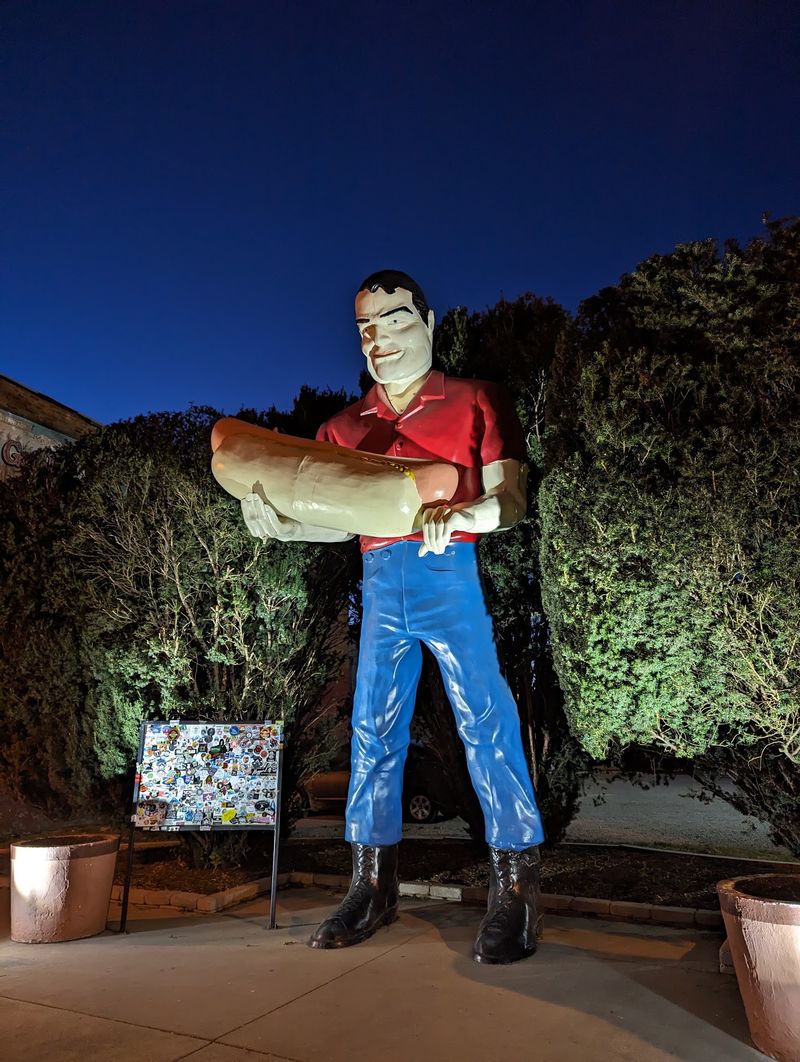 A Friendly Giant Who Never Closes