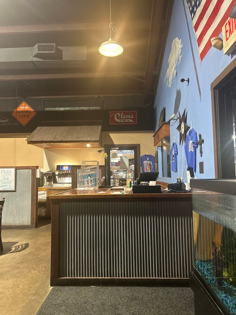 A Friendly Spot With Small-Town Energy