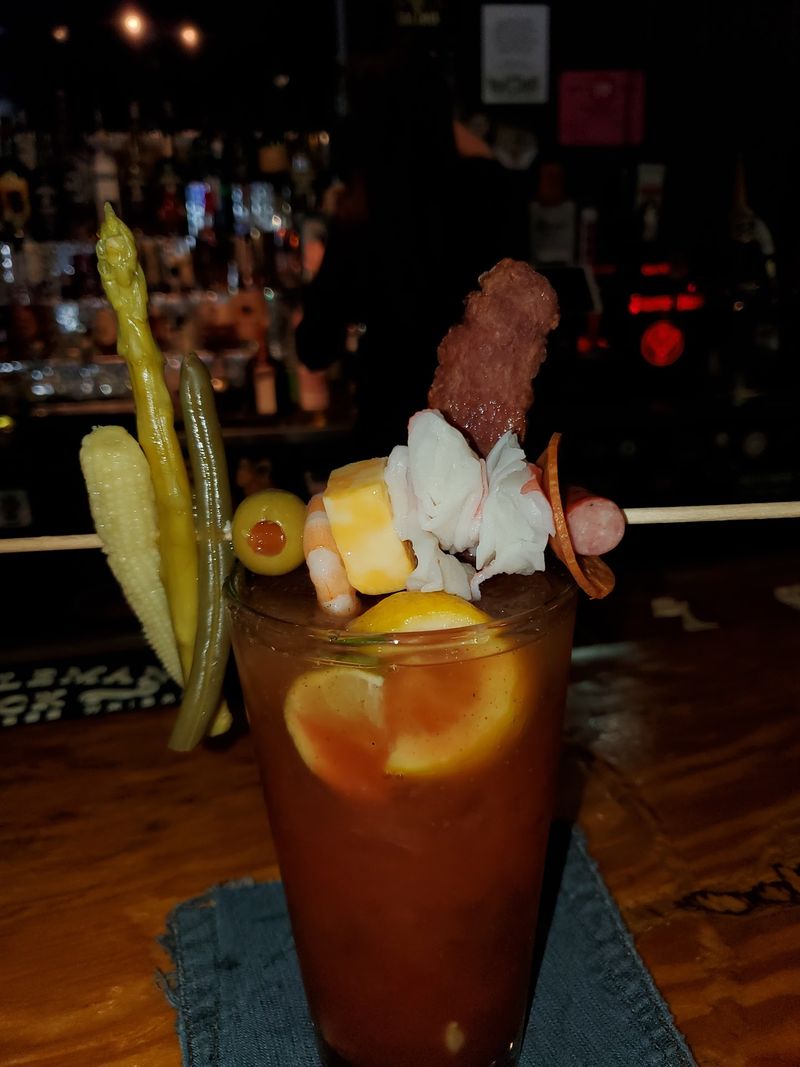A Full Bar, Cheap Beers, and a Big Liquor Selection A Full Bar, Cheap Beers, and a Big Liquor Selection