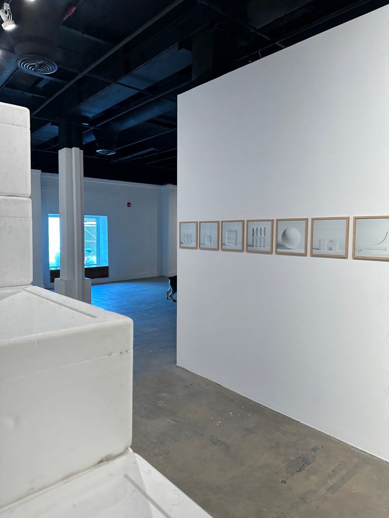 A Gallery That Keeps Changing Its Mind