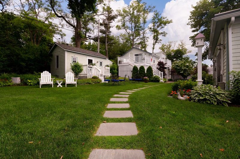 A Garden Cottage Gives You Extra Privacy