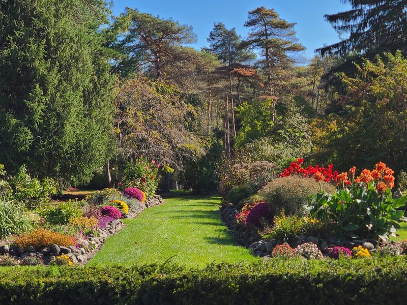 A Garden That Earns Every One Of Its Stars A Garden That Earns Every One Of Its Stars