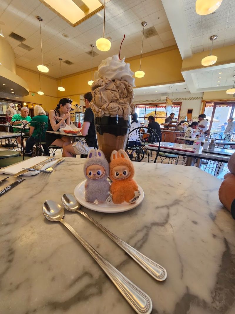 A Gathering Place Where Sweet Memories Are Made A Gathering Place Where Sweet Memories Are Made