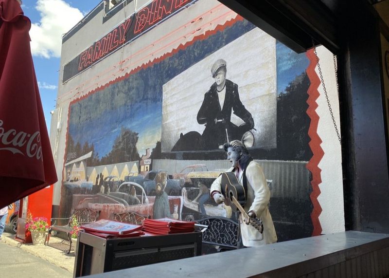 Williams, Arizona: The Perfect Road Trip Town