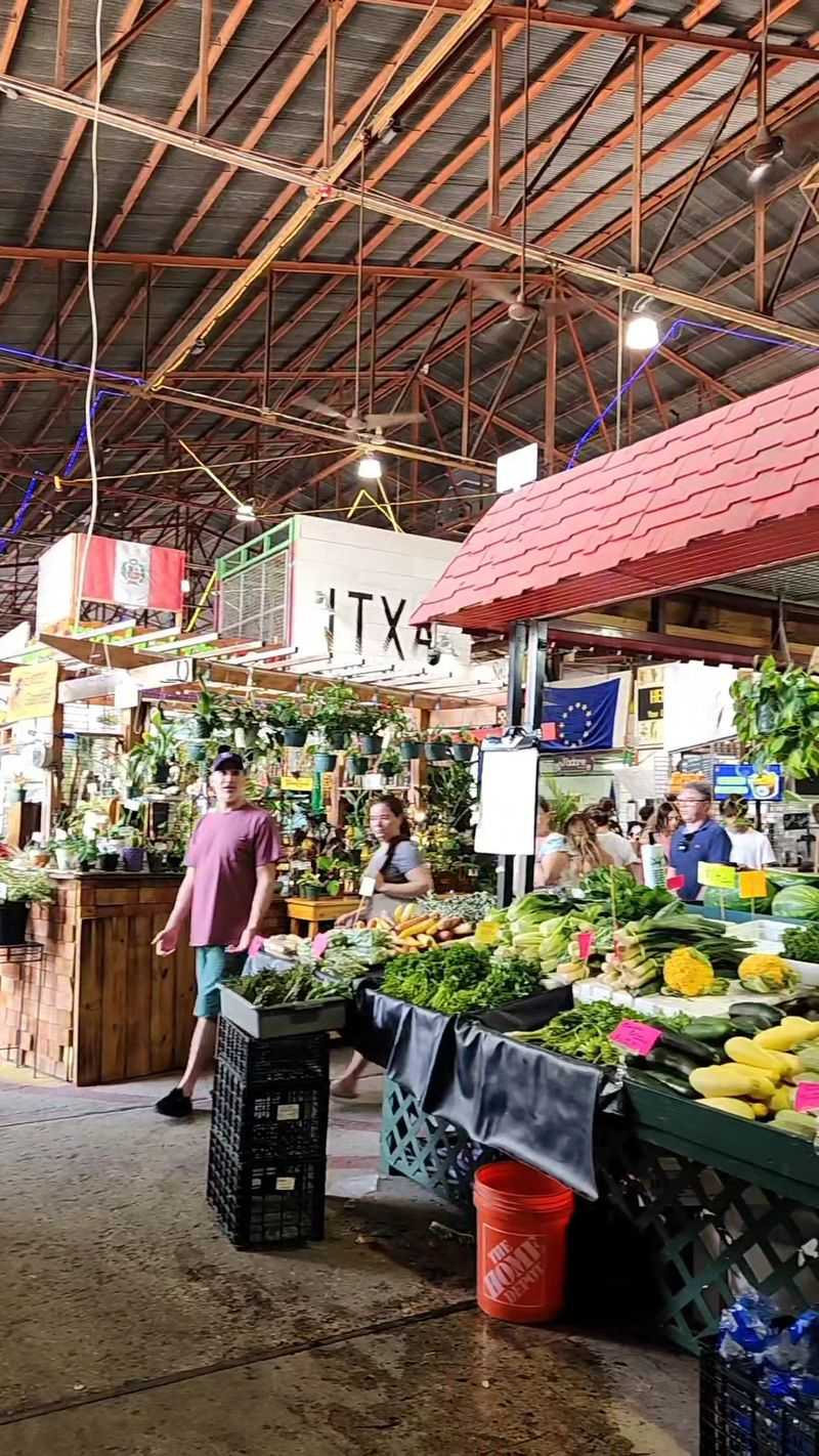 A Global Food Tour Under One Roof A Global Food Tour Under One Roof