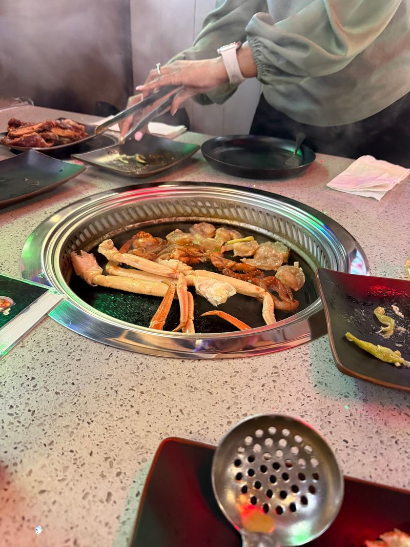 A Grill And A Hot Pot Living On The Same Table