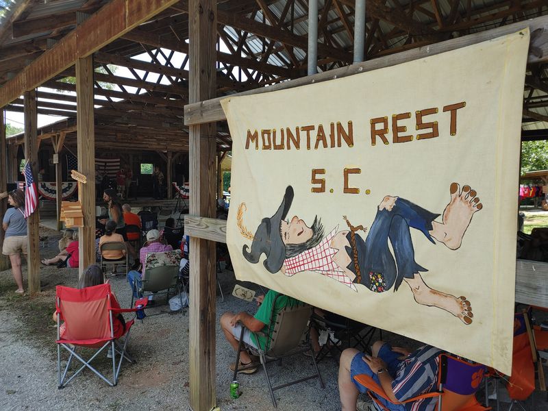 A Hidden Community Off Highway 28