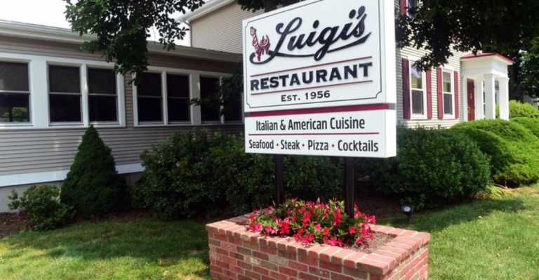 A Hidden Italian Restaurant In Connecticut That Locals Have Treasured For Years