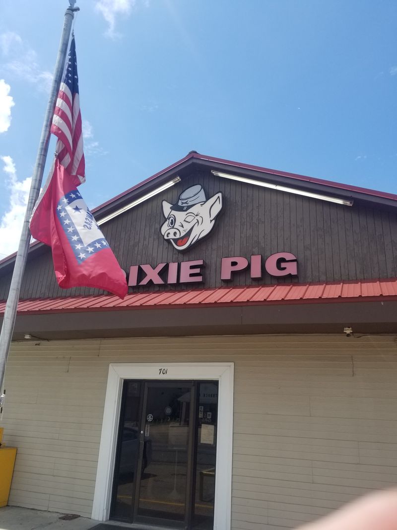 Why Locals Can't Stop Talking About The Dixie Pig