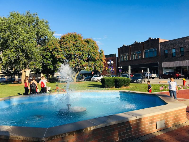 The Downtown Square Experience