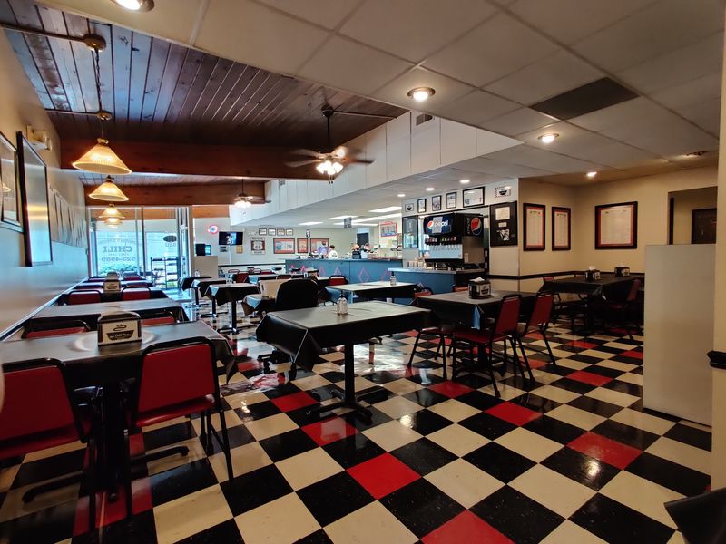 A Hometown Diner Feel You Can't Fake