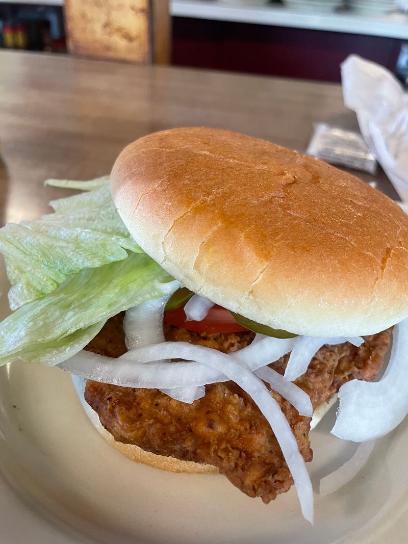A Hoosier Tenderloin That Fits The Bun