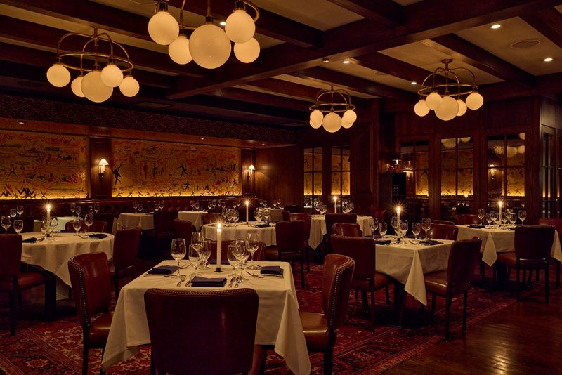 A Jazz-Era Supper Club Right In The Heart Of Downtown A Jazz-Era Supper Club Right In The Heart Of Downtown