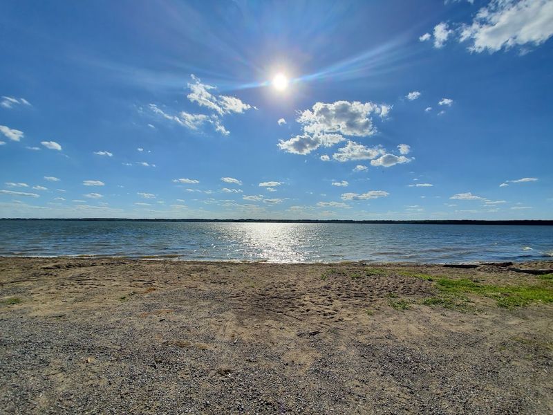 A Lake That Rewrites Your Expectations