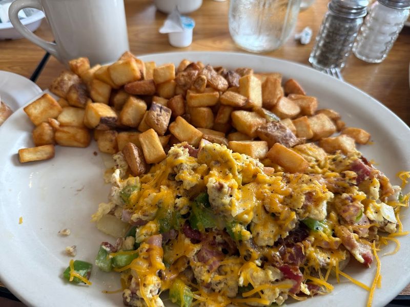 Why A Visit To Mr. T's Is Worth The Trip To Mount Vernon