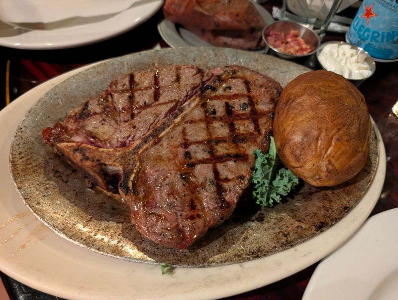 Prime Rib That Makes The Wait Worthwhile