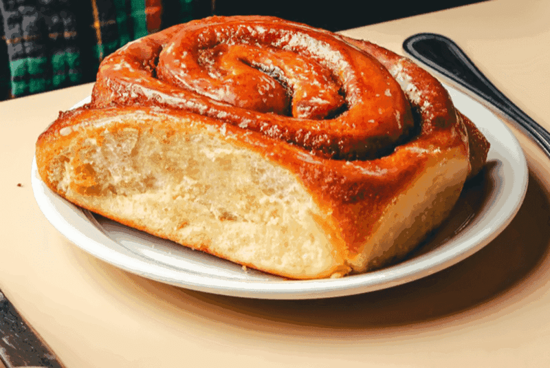 Cinnamon Rolls That Command Respect