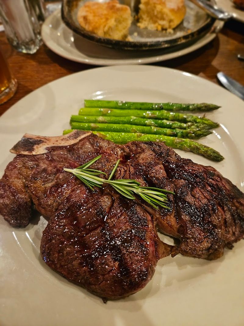 The Famous 16 oz T-Bone That Locals Absolutely Rave About