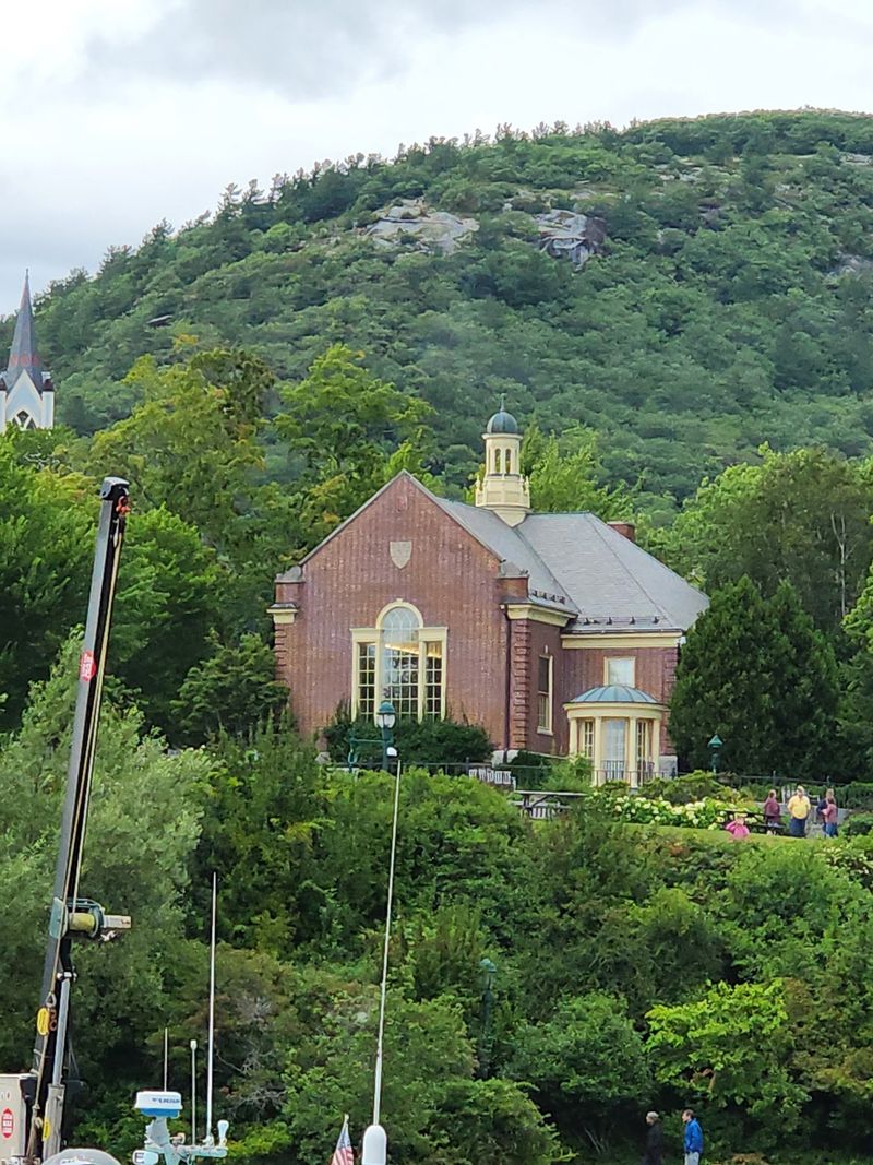 A Library With A Secret Garden