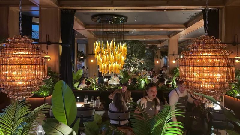 A Location Right In The Heart Of Downtown Charleston A Location Right In The Heart Of Downtown Charleston