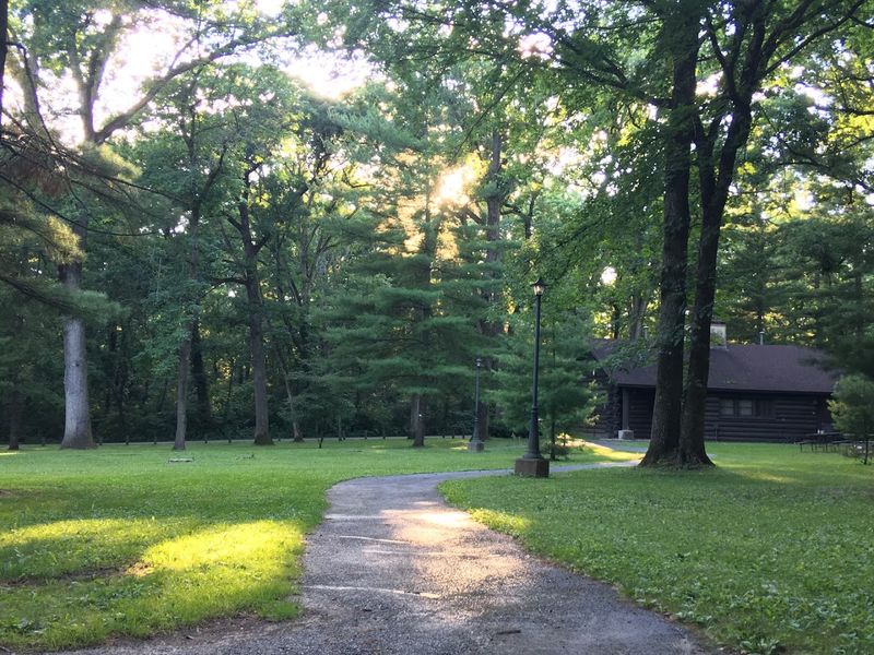 A Lodge Built For Wandering In