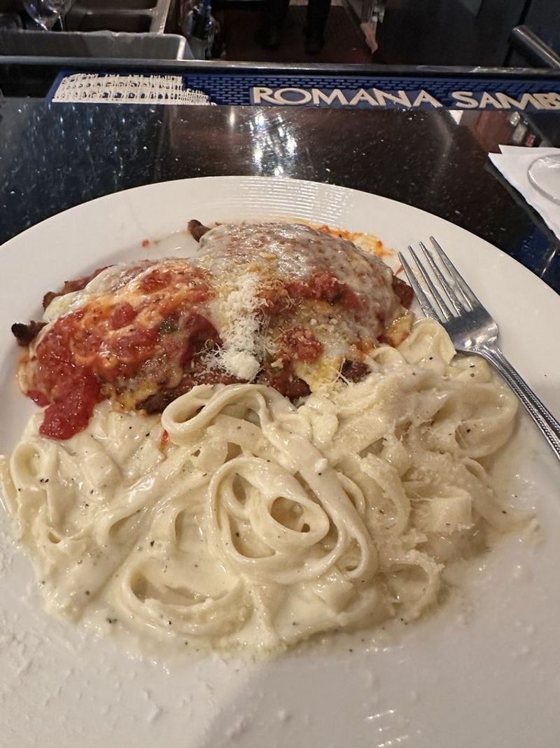 Plates That Honor Tradition