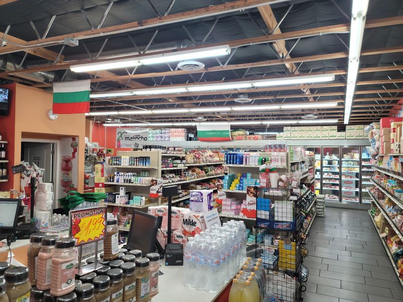 A Market That Feels Bigger Than Its Square Footage A Market That Feels Bigger Than Its Square Footage