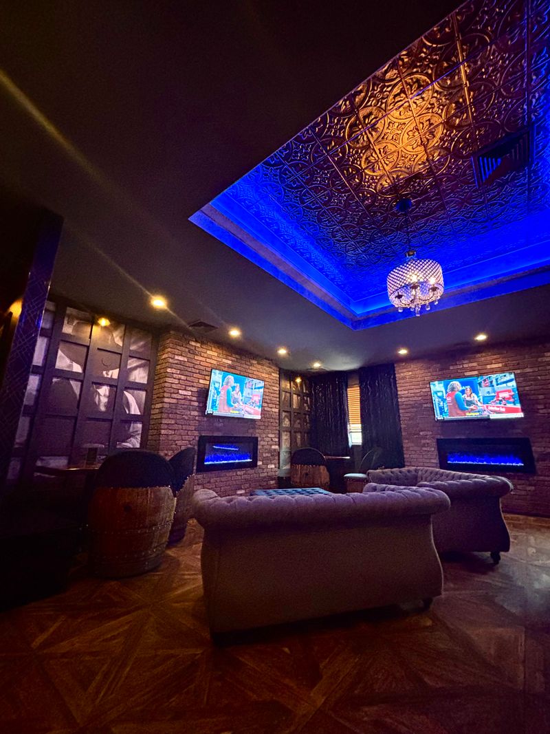 The Prohibition-Era Vibe Is Real And Totally Immersive