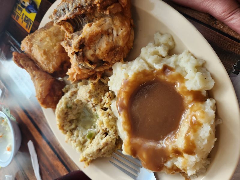 A Menu Built Around Real Southern Home Cooking