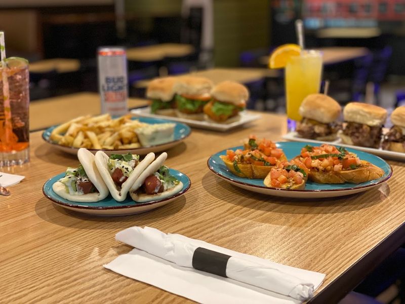 A Menu That Goes Way Beyond Crab Night