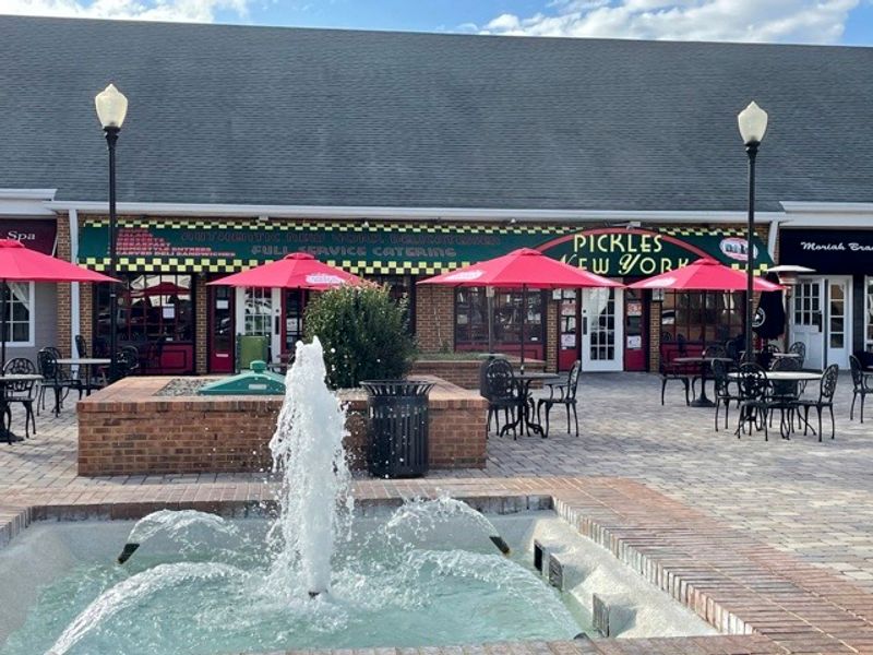 Convenient Hours And An Easy Location For Central Florida