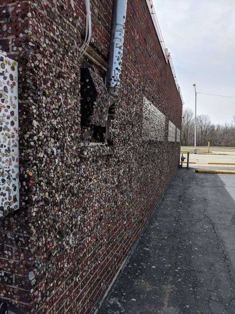 The Gum Wall Tradition