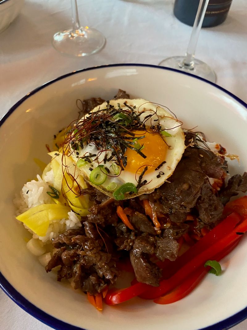 A Menu That Mixes Seafood With Korean Flavors