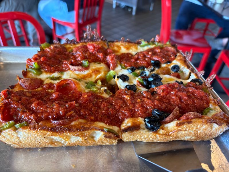 A Michigan Kid Brought His Favorite Slice South