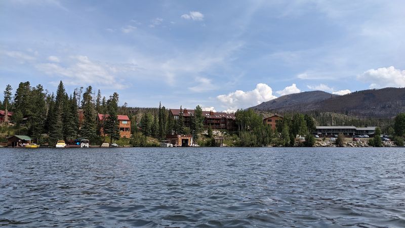 A Mountain Town Arrival Without The Drama