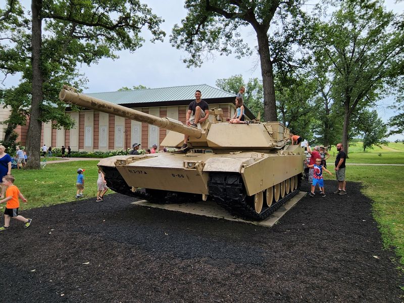 A Museum Worth Saluting A Museum Worth Saluting
