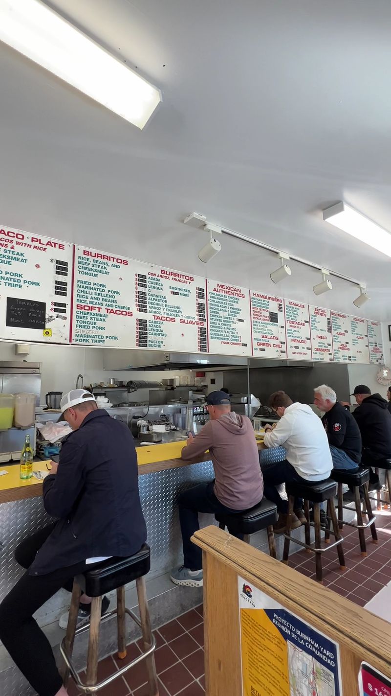 A National Award In A Counter Dining Room A National Award In A Counter Dining Room