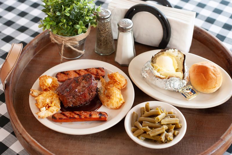 A Neighborhood Favorite With Decades Of Regulars A Neighborhood Favorite With Decades Of Regulars