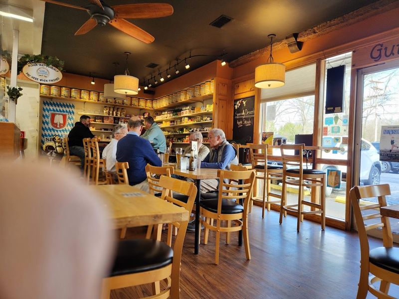 A Neighborhood Fixture Since 1981
