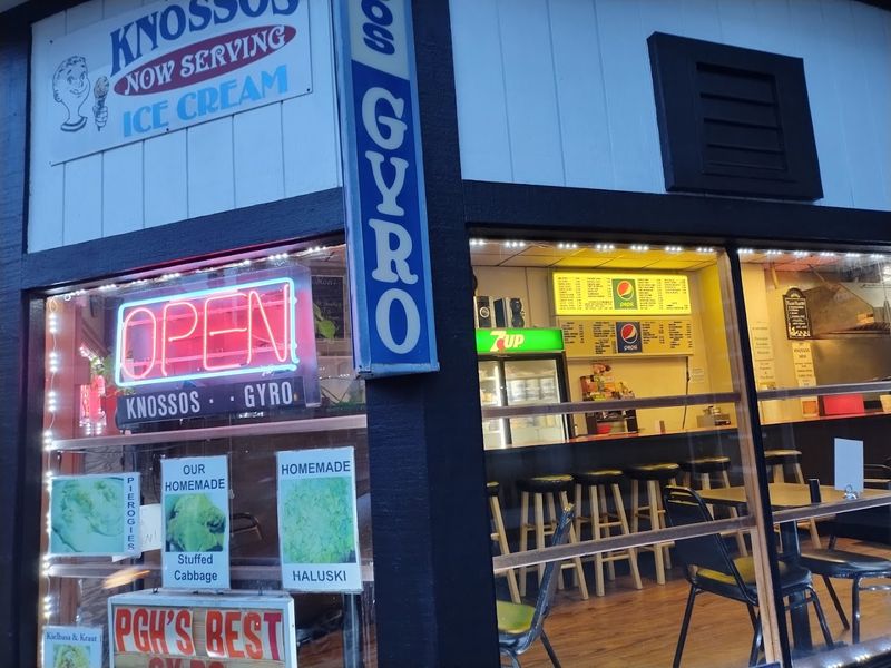 A Neighborhood Staple That Keeps Reinventing Itself