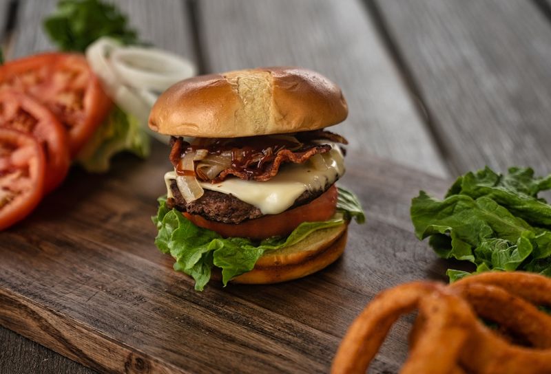 The Smash Burger That Sings Like Vinyl