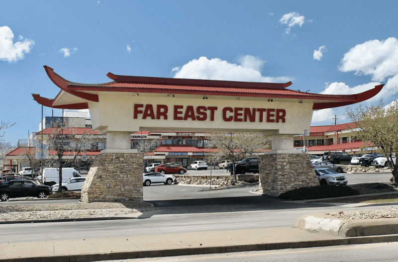 A One Stop Plaza With Real Weekend Momentum A One Stop Plaza With Real Weekend Momentum